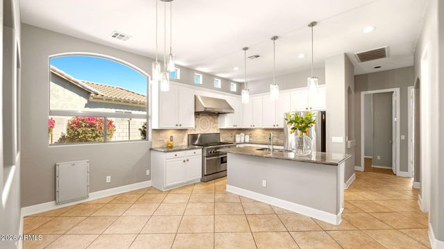 3778 S CUPERTINO Drive, Gilbert, AZ 85297