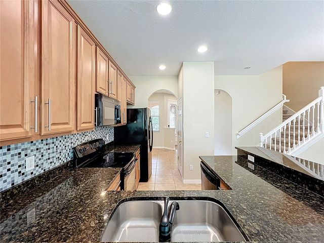 2853 SHADY WILLOW LANE, Oviedo, FL 32765