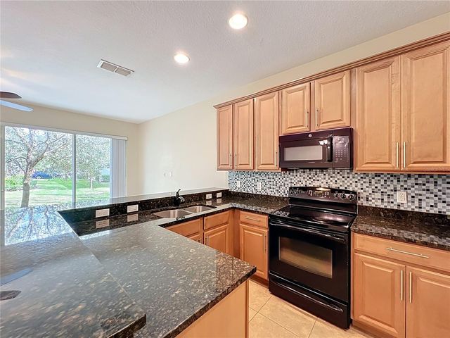 2853 SHADY WILLOW LANE, Oviedo, FL 32765