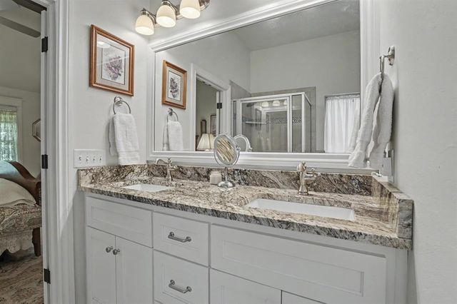 724 Blue Oak Way, Edmond, OK 73034
