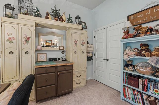 724 Blue Oak Way, Edmond, OK 73034