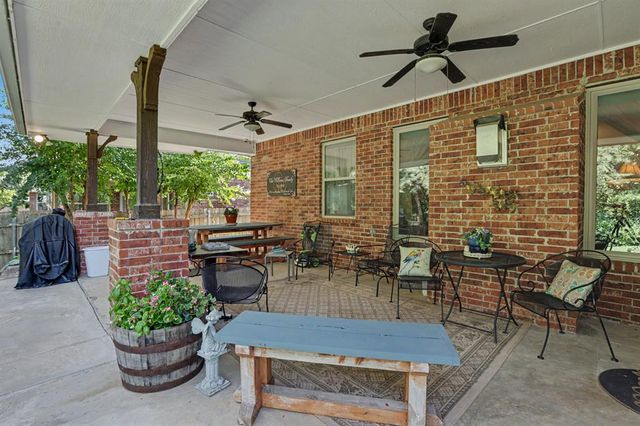 724 Blue Oak Way, Edmond, OK 73034