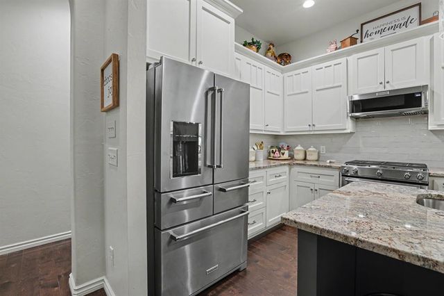 724 Blue Oak Way, Edmond, OK 73034