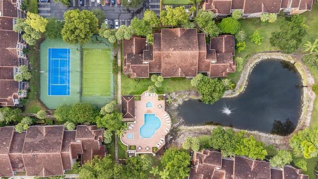 8851 S Wiles Rd 305, Coral Springs, FL 33067