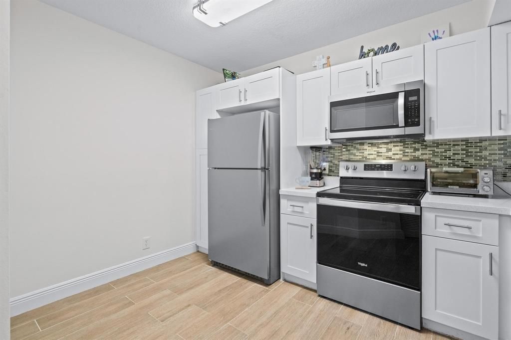 8851 S Wiles Rd 305, Coral Springs, FL 33067