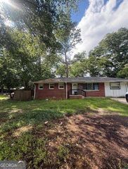 4141 Thurman Road, Forest Park, GA 30297