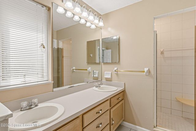 693 W Pine Road, Melbourne Village, FL 32904