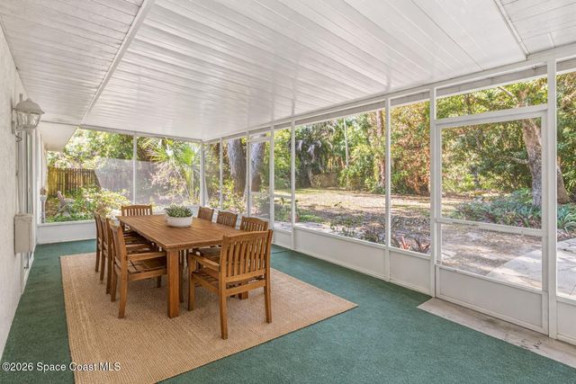 693 W Pine Road, Melbourne Village, FL 32904