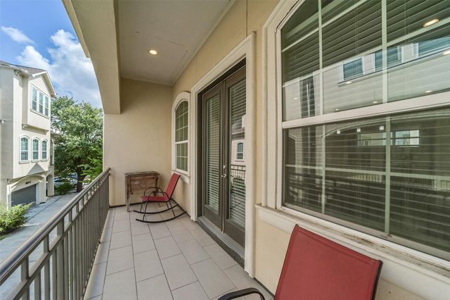 5635 Kiam Street C, Houston, TX 77007