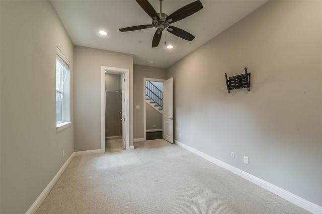 5635 Kiam Street C, Houston, TX 77007