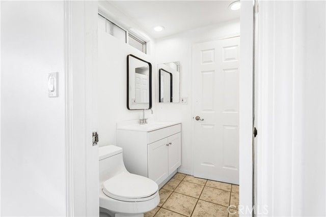 22627 Enadia Way, West Hills (los Angeles), CA 91307