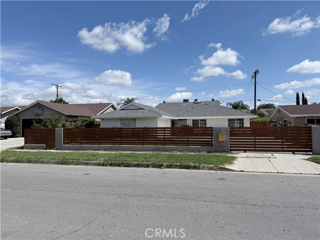 22627 Enadia Way, West Hills (los Angeles), CA 91307