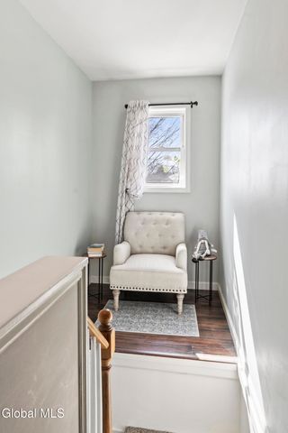 12 Lawndale Avenue, Rotterdam, NY 12306