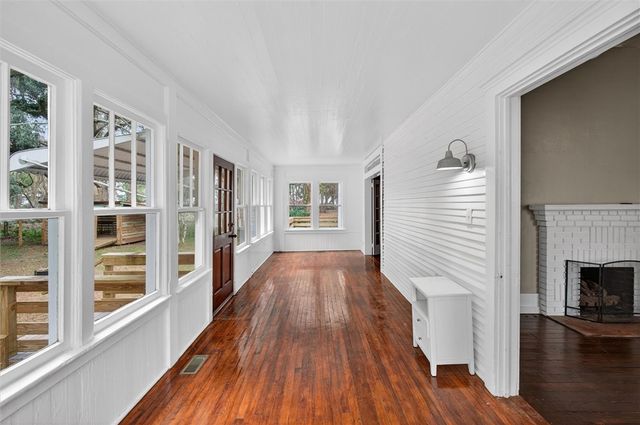 1401 Wayne Street, Darien, GA 31305