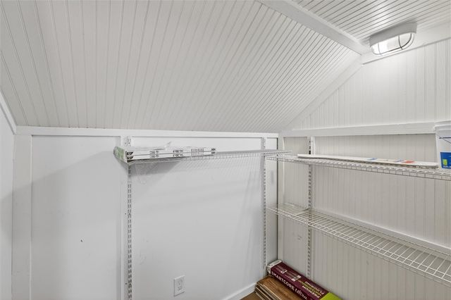 1401 Wayne Street, Darien, GA 31305