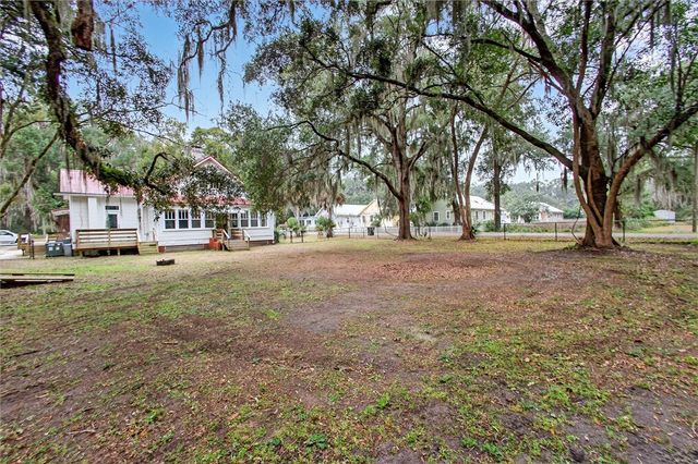 1401 Wayne Street, Darien, GA 31305