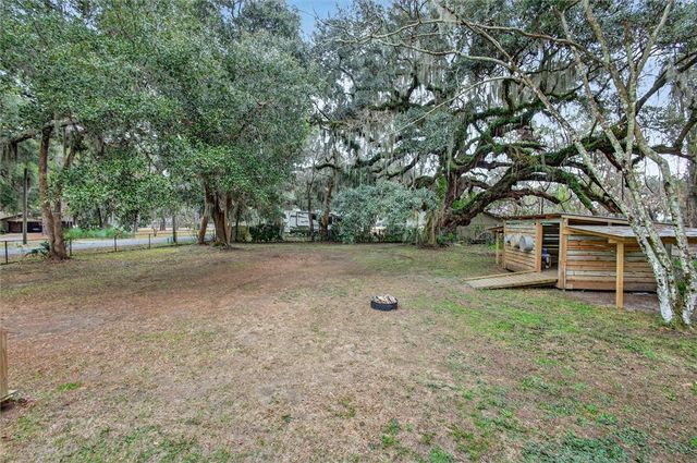 1401 Wayne Street, Darien, GA 31305