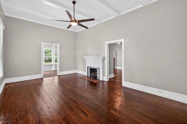 1401 Wayne Street, Darien, GA 31305