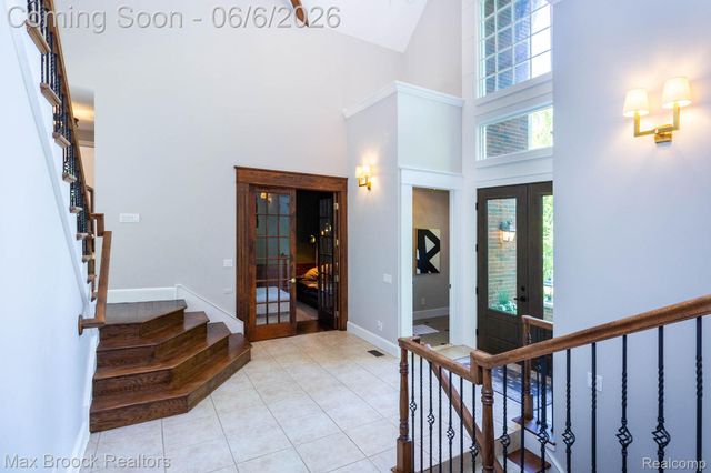 6604 College Park Drive, Springfield Charter Township, MI 48346