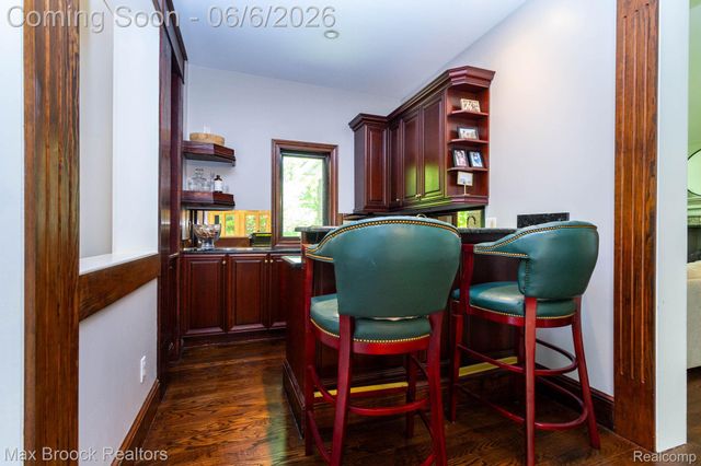 6604 College Park Drive, Springfield Charter Township, MI 48346