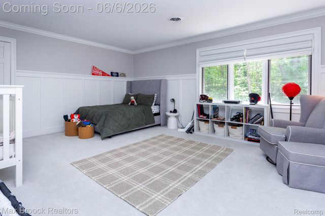 6604 College Park Drive, Springfield Charter Township, MI 48346