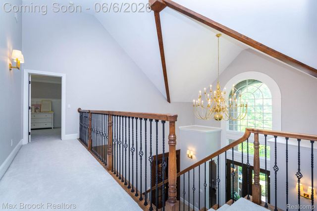 6604 College Park Drive, Springfield Charter Township, MI 48346