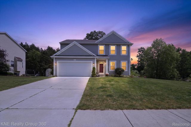 7067 Glenmeadow Court, Grand Blanc Charter Township, MI 48439