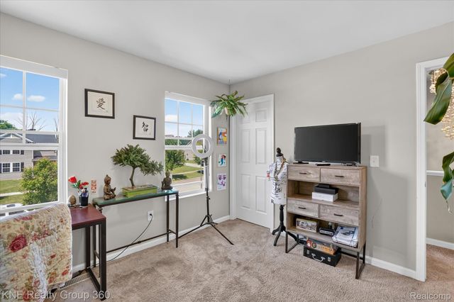 7067 Glenmeadow Court, Grand Blanc Charter Township, MI 48439