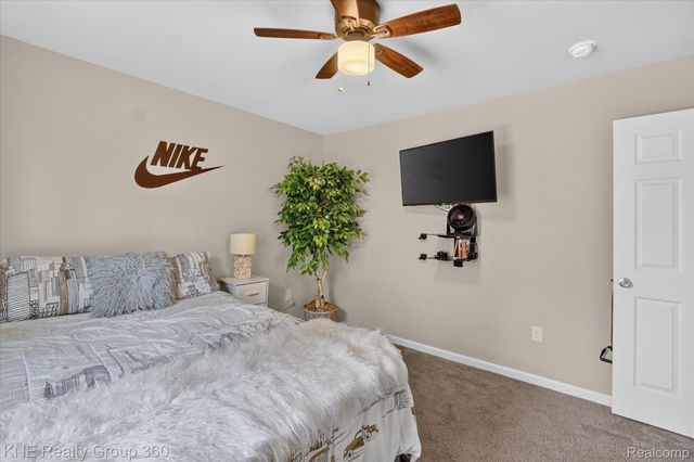 7067 Glenmeadow Court, Grand Blanc Charter Township, MI 48439