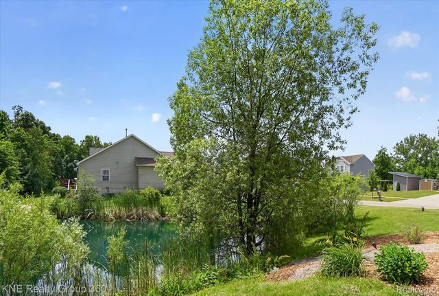 7067 Glenmeadow Court, Grand Blanc Charter Township, MI 48439