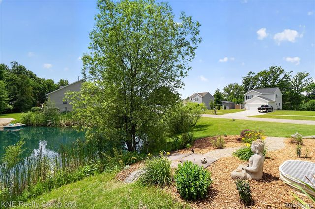 7067 Glenmeadow Court, Grand Blanc Charter Township, MI 48439