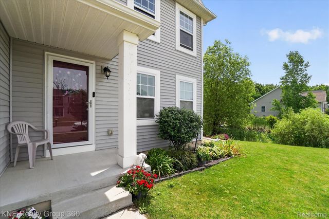 7067 Glenmeadow Court, Grand Blanc Charter Township, MI 48439