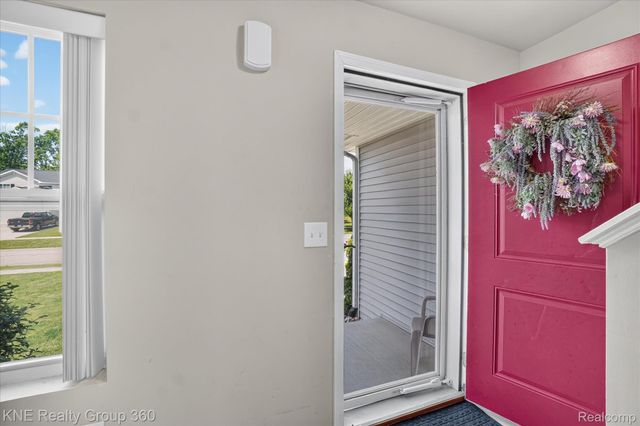 7067 Glenmeadow Court, Grand Blanc Charter Township, MI 48439