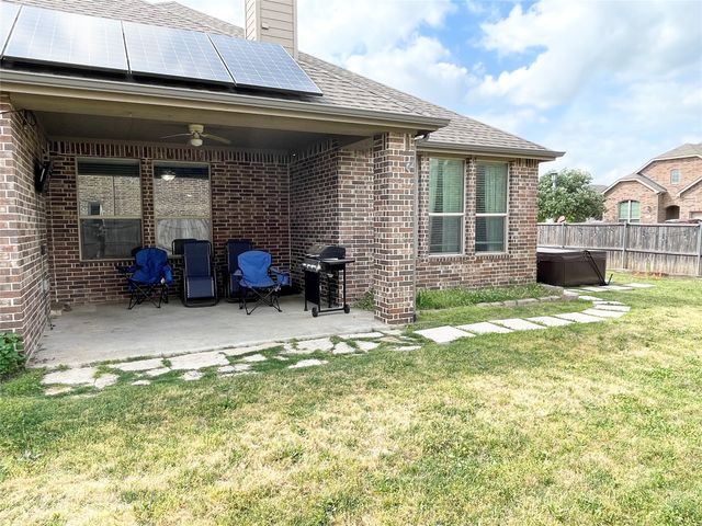 601 Hummingbird Drive, Little Elm, TX 75068