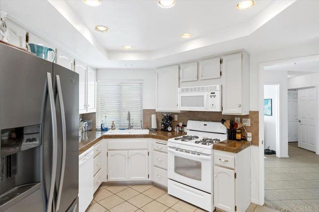 1762 Arroyo, Escondido, CA 92026