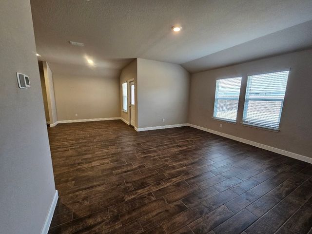 740 Breckenridge Park Drive, Alvarado, TX 76009