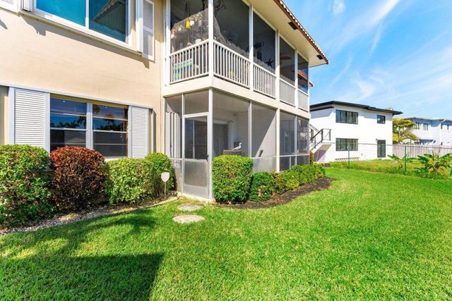 2201 SE 9th Street 107, Pompano Beach, FL 33062