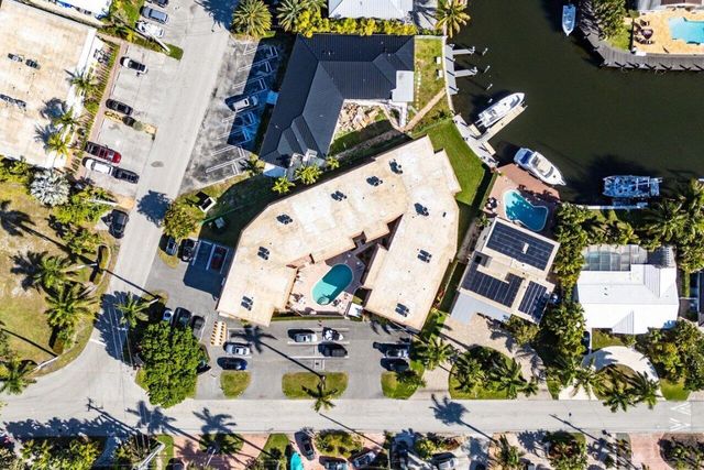 2201 SE 9th Street 107, Pompano Beach, FL 33062