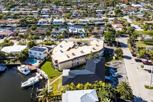 2201 SE 9th Street 107, Pompano Beach, FL 33062