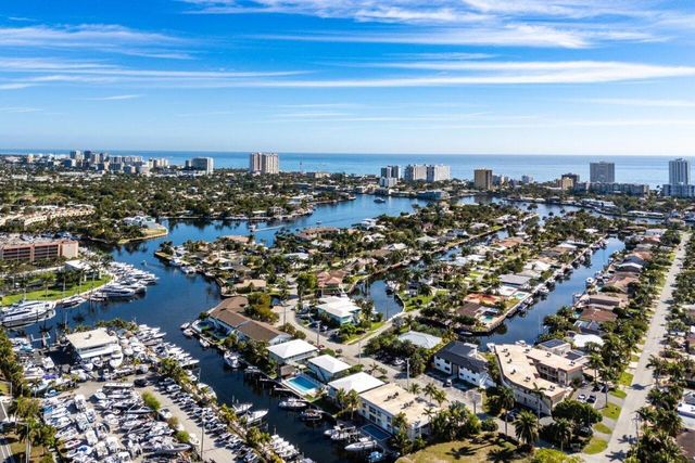 2201 SE 9th Street 107, Pompano Beach, FL 33062