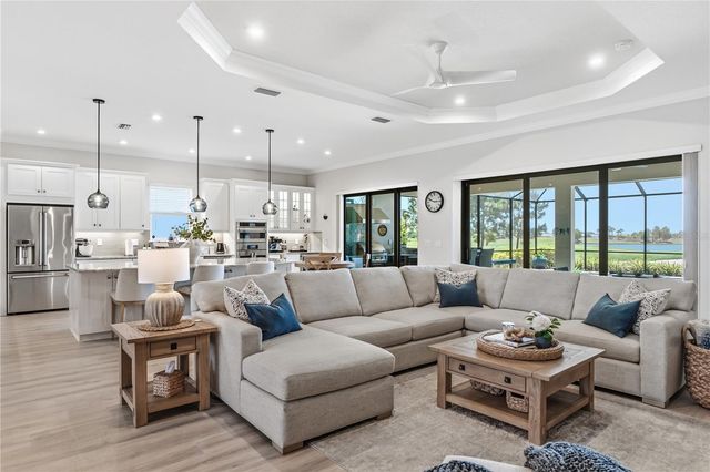 3984 SANTA CATERINA BOULEVARD, Bradenton, FL 34211