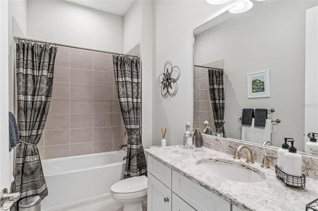 3984 SANTA CATERINA BOULEVARD, Bradenton, FL 34211