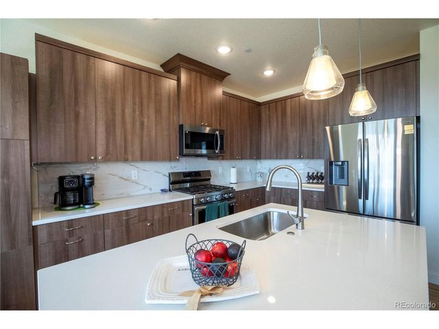 9962 W Victoria Pl 108, Littleton, CO 80127
