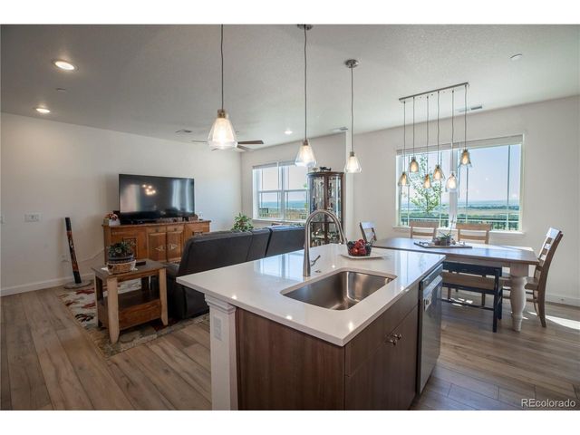 9962 W Victoria Pl 108, Littleton, CO 80127
