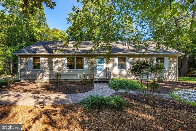 2 GARY AVE, Rehoboth Beach, DE 19971