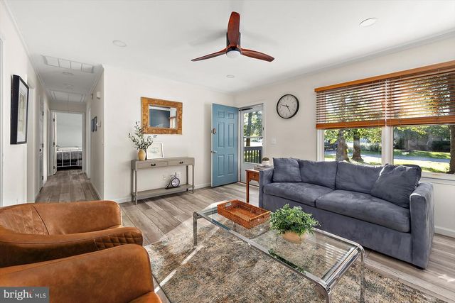 2 GARY AVE, Rehoboth Beach, DE 19971