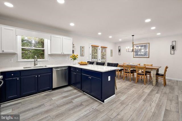 2 GARY AVE, Rehoboth Beach, DE 19971