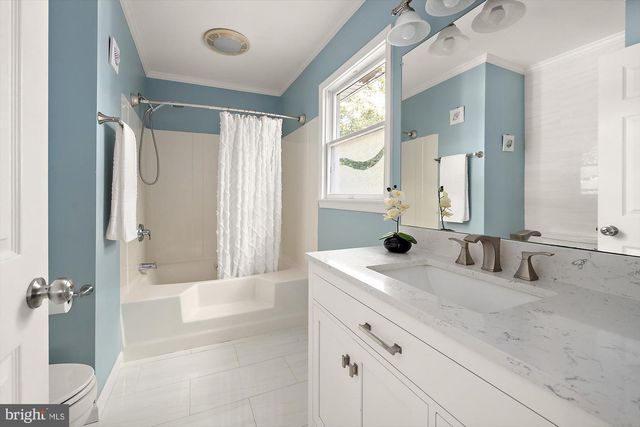 2 GARY AVE, Rehoboth Beach, DE 19971