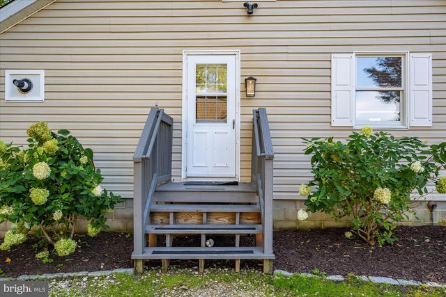 2 GARY AVE, Rehoboth Beach, DE 19971