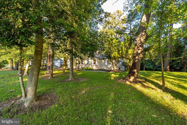 2 GARY AVE, Rehoboth Beach, DE 19971